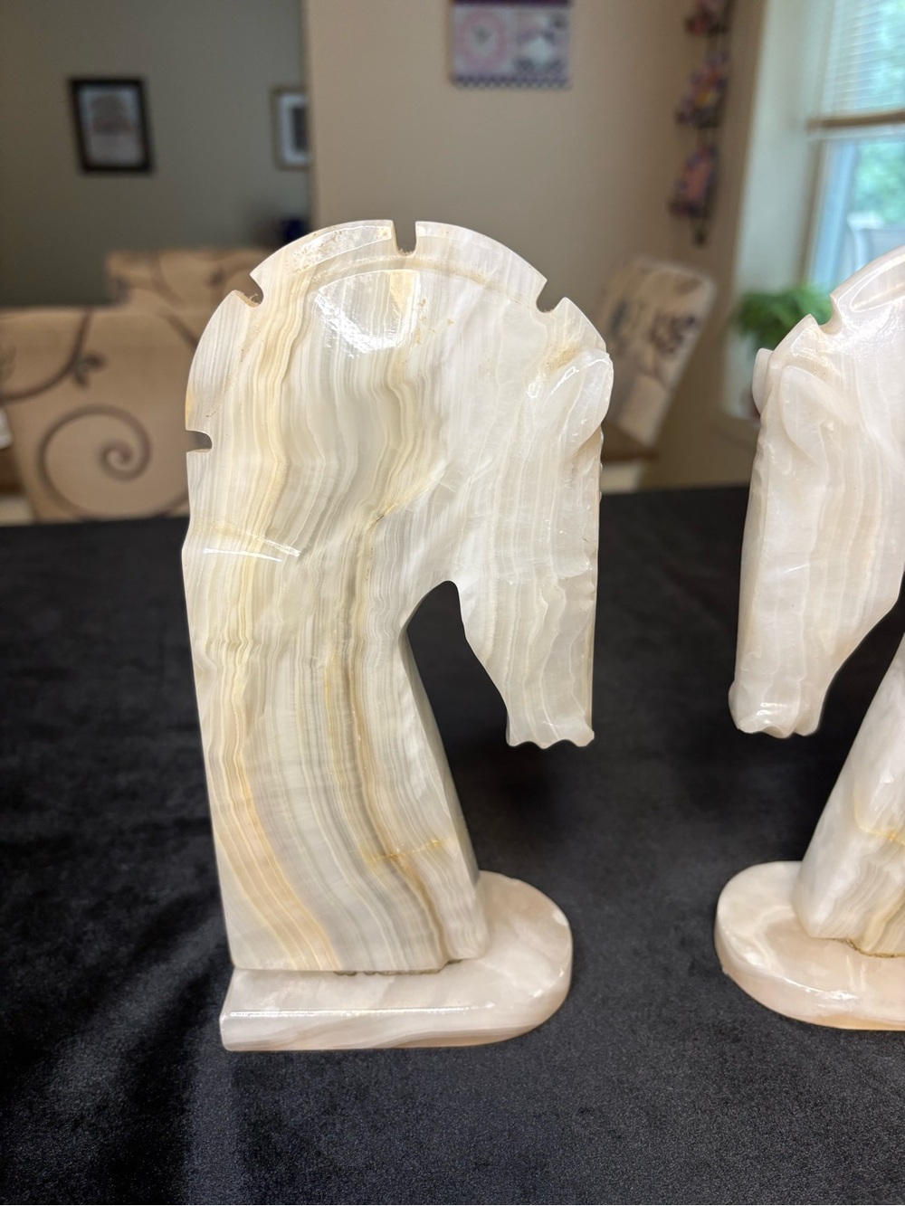 Vintage Mid- Century Pair If Hand-Carved Marble Horse Head Bookends - Picture 6 of 9